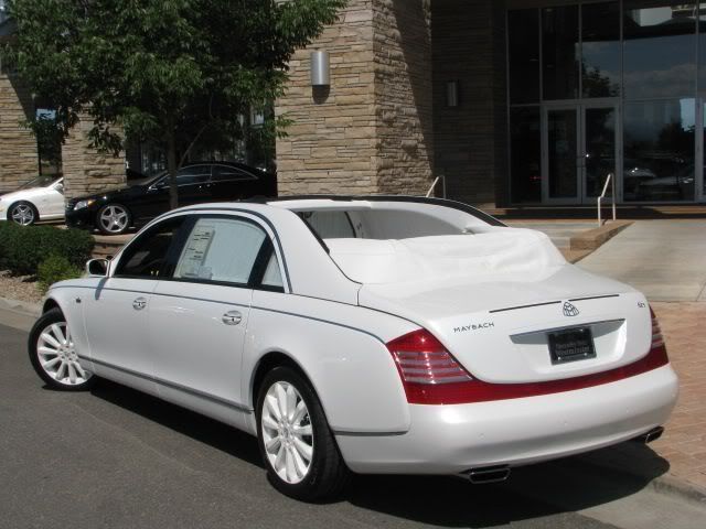 new-2009-maybach-landaulet-4drsd-1.jpg