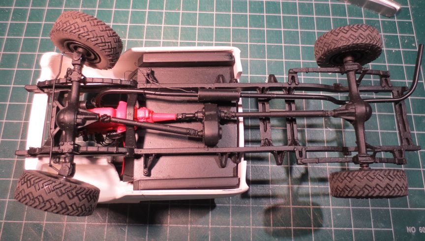 Undercarriage3_zpsaa4f20df.jpg