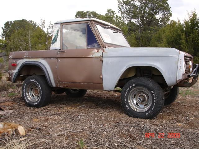 1970Bronco003.jpg